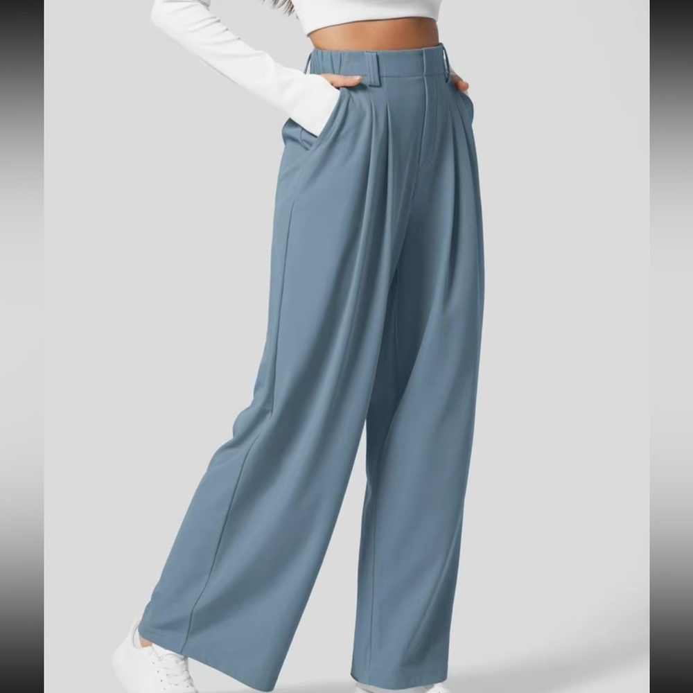 sky blue Halara high waisted waffle pants (never worn and nwt!) fits size 4-6